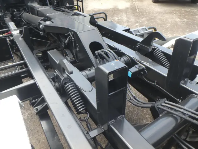 日野 デュトロ 2KG-XZU710M(2WD)の写真9