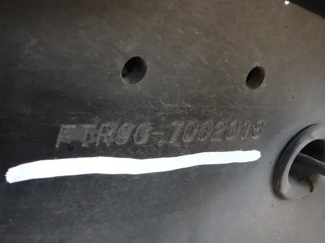 いすゞ フォワード LKG-FTR90S2(2WD)の写真15