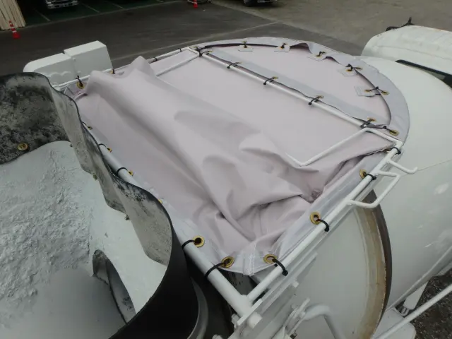 いすゞ フォワード 2PG-FTR90U4(2WD)の写真7