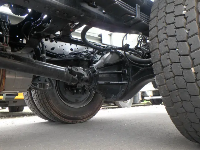 いすゞ フォワード 2PG-FTR90U4(2WD)の写真15