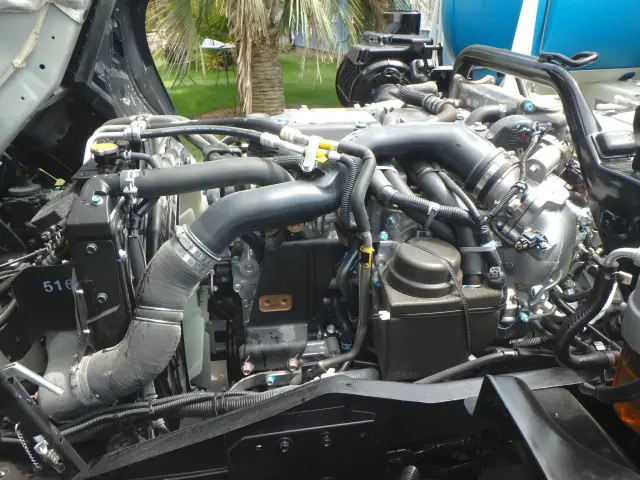 いすゞ フォワード 2PG-FTR90U4(2WD)の写真17