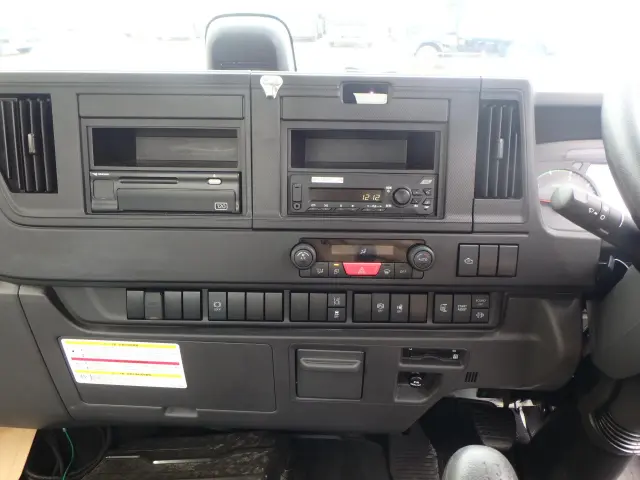 いすゞ フォワード 2PG-FTR90U4(2WD)の写真21