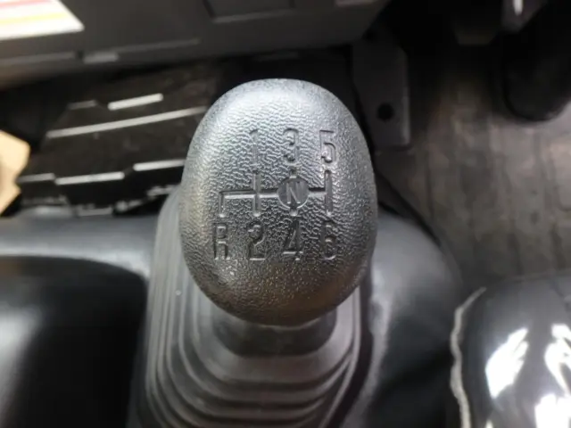 いすゞ フォワード 2PG-FTR90U4(2WD)の写真23