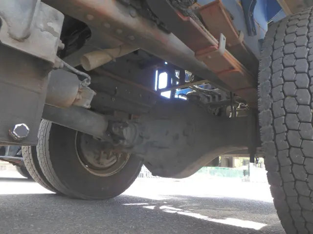 いすゞ フォワード PB-FRR35D3S(2WD)の写真16