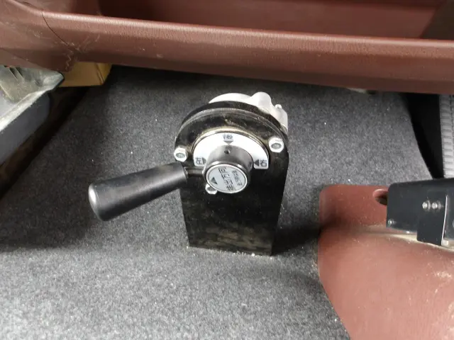 日野 レンジャー 2KG-FX2ABA(4WD)の写真24
