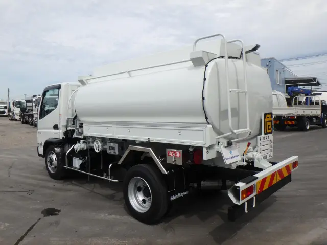 三菱 キャンター 2PG-FEA80(2WD)の写真2