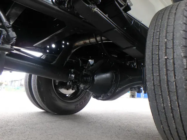 三菱 キャンター 2PG-FEA80(2WD)の写真17