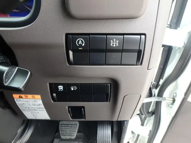 三菱 キャンター 2PG-FEA80(2WD)の写真22