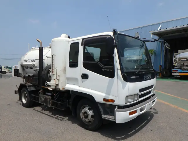 いすゞ フォワード PB-FRR35D3(2WD)の写真3