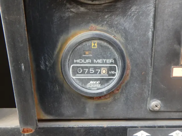 いすゞ フォワード PB-FRR35D3(2WD)の写真8