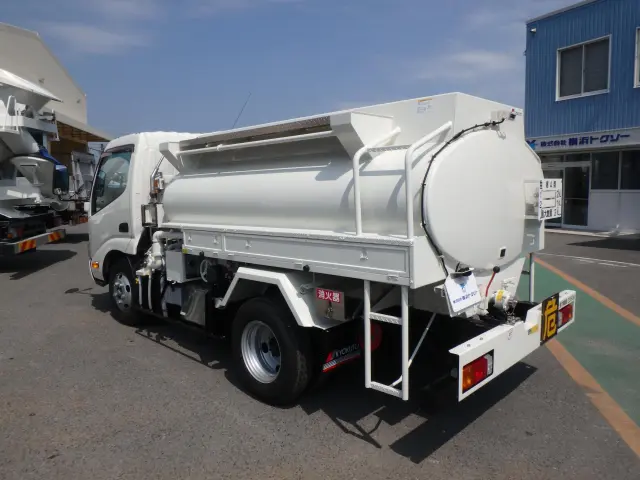 日野 デュトロ 2KG-XZU600E(2WD)の写真2