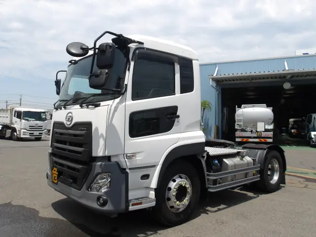 UD クオン 2RG-GK5DAB(2WD)の写真1