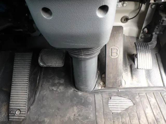 三菱 ファイター QDG-FQ62F(2WD)の写真24