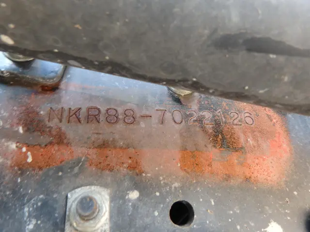 いすゞ エルフ 2RG-NKR88N(2WD)の写真17