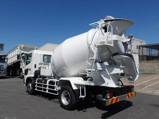 日野 レンジャー 2KG-FJ2ACA(2WD)の写真2