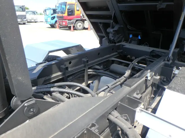 日野 レンジャー 2KG-FE2ACA(2WD)の写真11