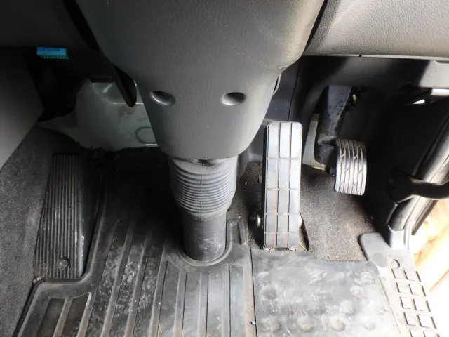 UD クオン 2PG-GK5AAB(2WD)の写真23