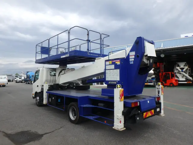 日野 デュトロ 2KG-XZU720M(2WD)の写真2