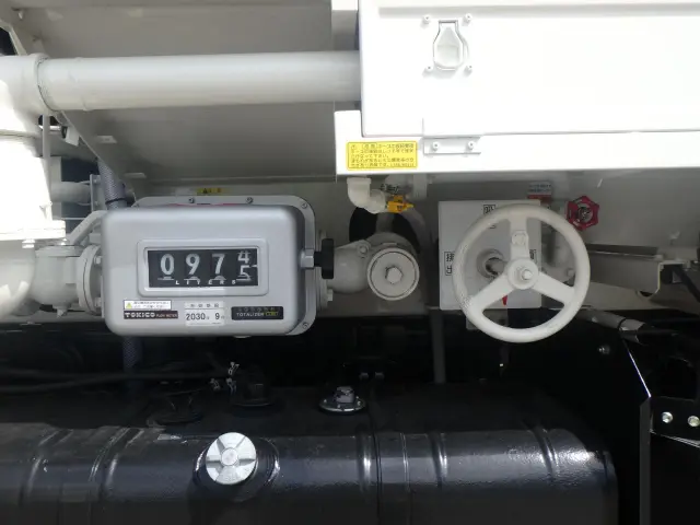 日野 デュトロ 2DG-XZU685M(4WD)の写真7