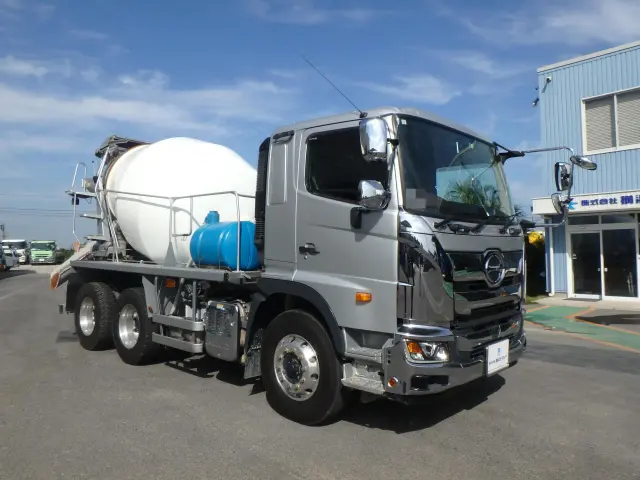 日野 プロフィア 2DG-FS1AGA(6x4)の写真3