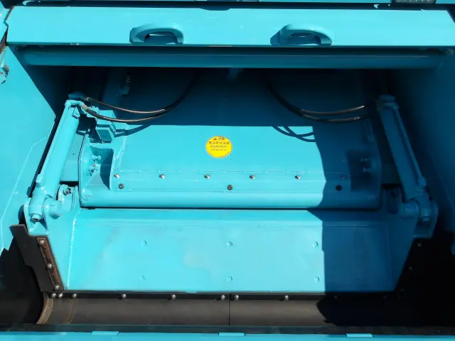 日野 レンジャー 2KG-FJ2ACA(2WD)の写真12