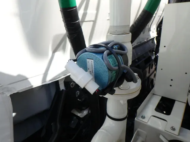 日野 デュトロ 2KG-XZU700M(2WD)の写真6