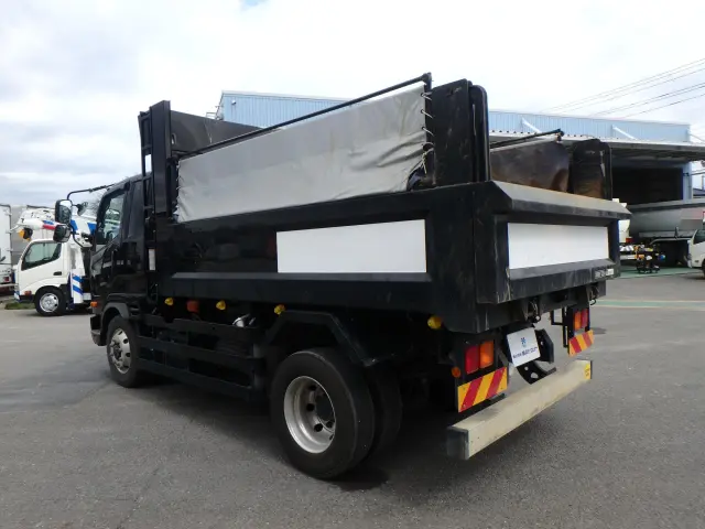 三菱 ファイター 2KG-FK62FZ(2WD)の写真2