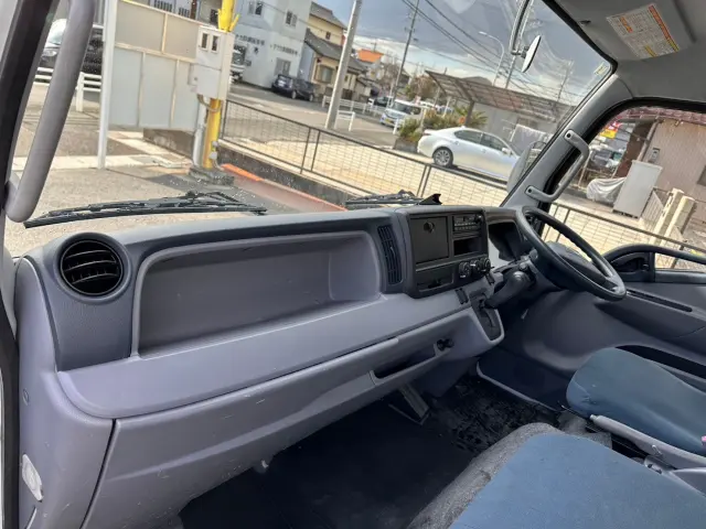 日産 アトラス TKG-FEB5W(2WD)の写真6