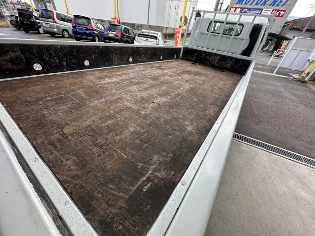 日産 アトラス TKG-FEB5W(2WD)の写真24