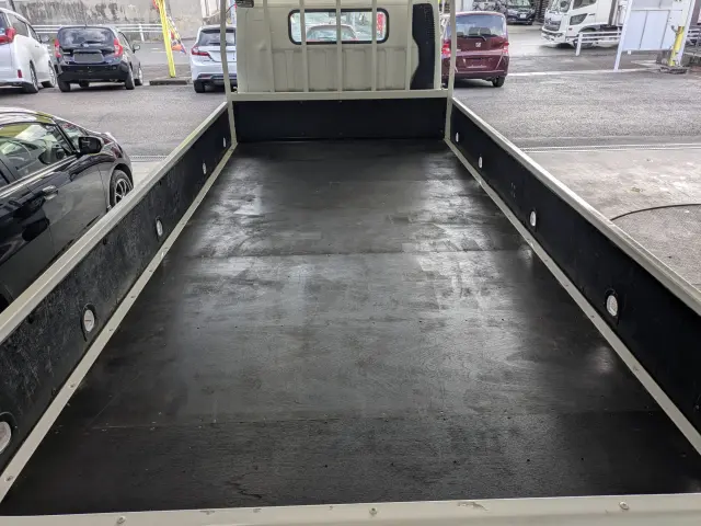 日産 アトラス TKG-FEB5W(2WD)の写真26