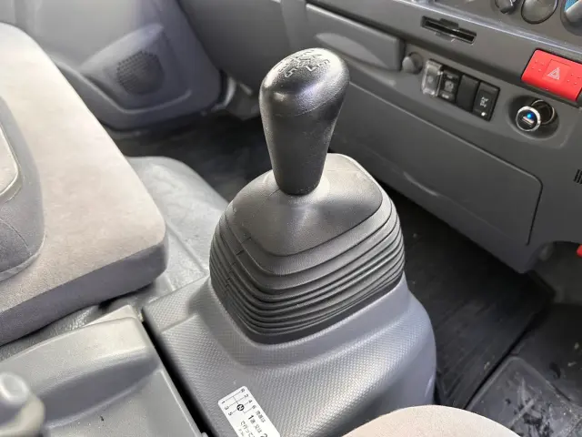 いすゞ エルフ TKG-NPR85ANの写真16