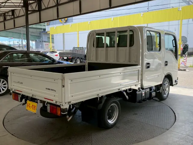 日産 アトラス 3DF-AHR87AF(2WD)の写真40