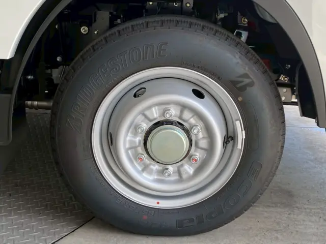 日産 アトラス 3DF-AHR87AF(2WD)の写真46