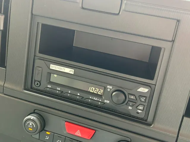 日産 アトラス 3BF-AHR87AF(2WD)の写真6