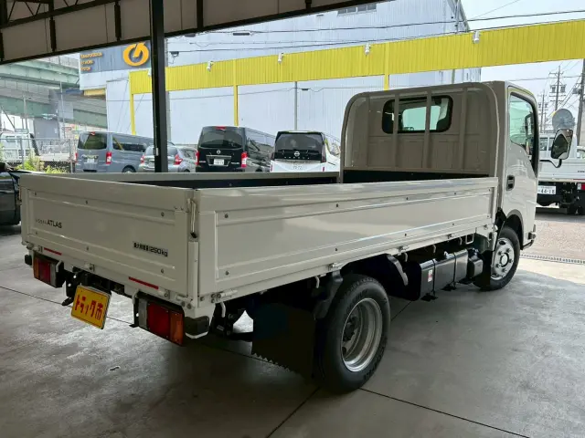 日産 アトラス 3BF-AHR87AF(2WD)の写真26