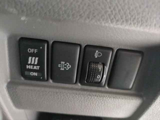 いすゞ コモ LDF-JVW2E26の写真23