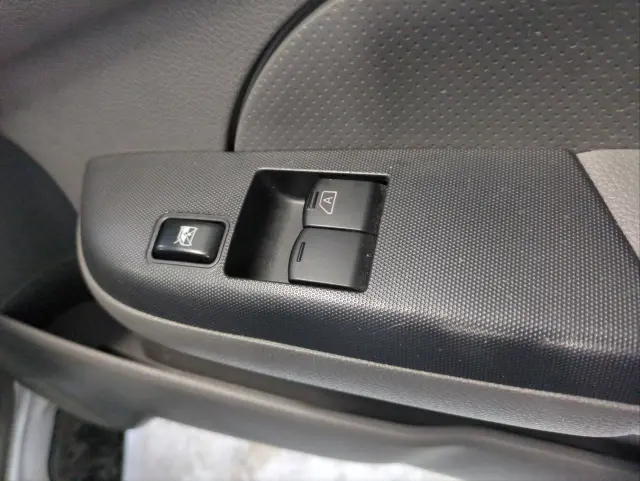 いすゞ コモ LDF-JVW2E26の写真25