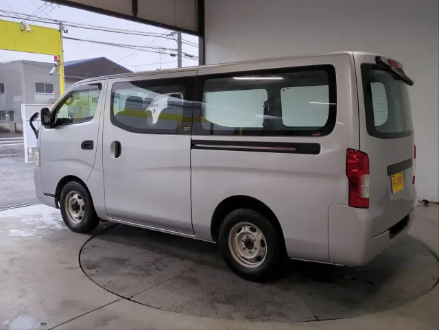 いすゞ コモ LDF-JVW2E26の写真32