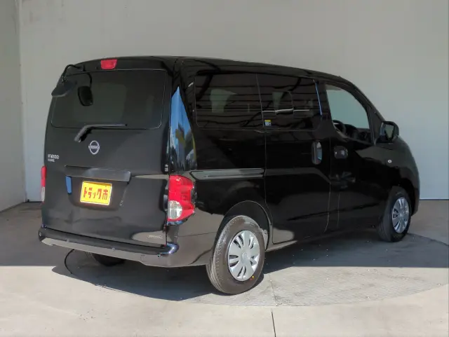 日産 バネットバン 5BF-VM20の写真31