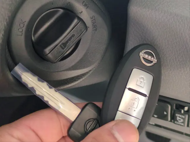 日産 ニッサン 5BF-VM20(2WD)の写真10