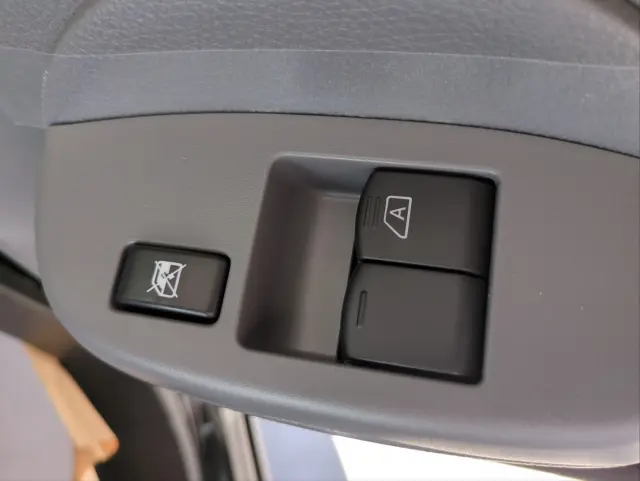 日産 ニッサン 5BF-VM20(2WD)の写真29