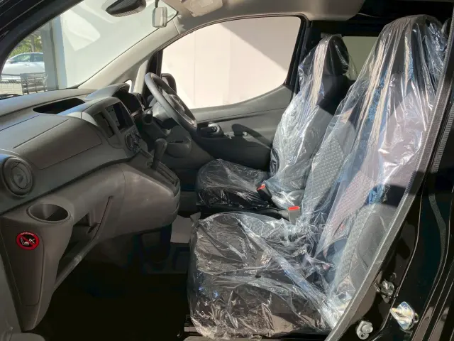 日産 バネットバン 5BF-VM20(2WD)の写真3