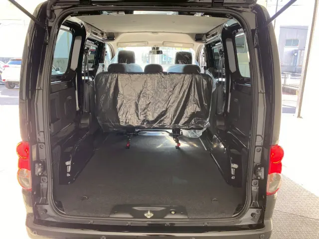 日産 バネットバン 5BF-VM20(2WD)の写真5