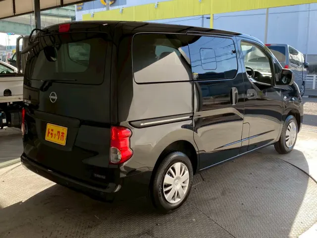 日産 バネットバン 5BF-VM20(2WD)の写真12