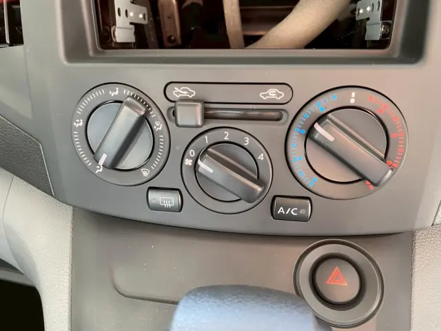 日産 バネットバン 5BF-VM20(2WD)の写真21