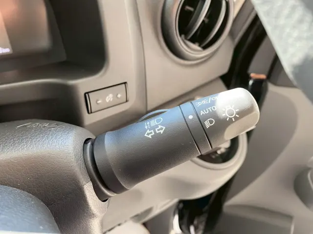 日産 バネットバン 5BF-VM20(2WD)の写真23