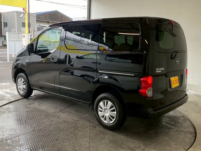 日産 バネットバン 3BF-VNM20(4WD)の写真35