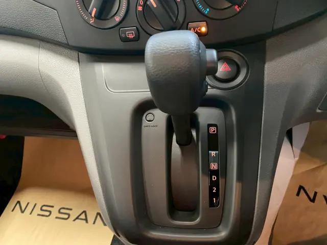 日産 バネットバン 3BF-VNM20の写真22