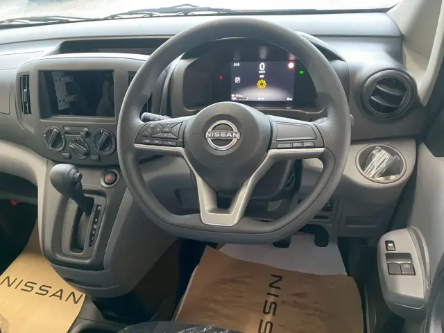 日産 バネットバン 3BF-VNM20(4WD)の写真6