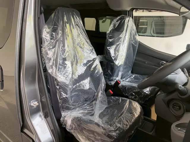 日産 バネットバン 3BF-VNM20(4WD)の写真16